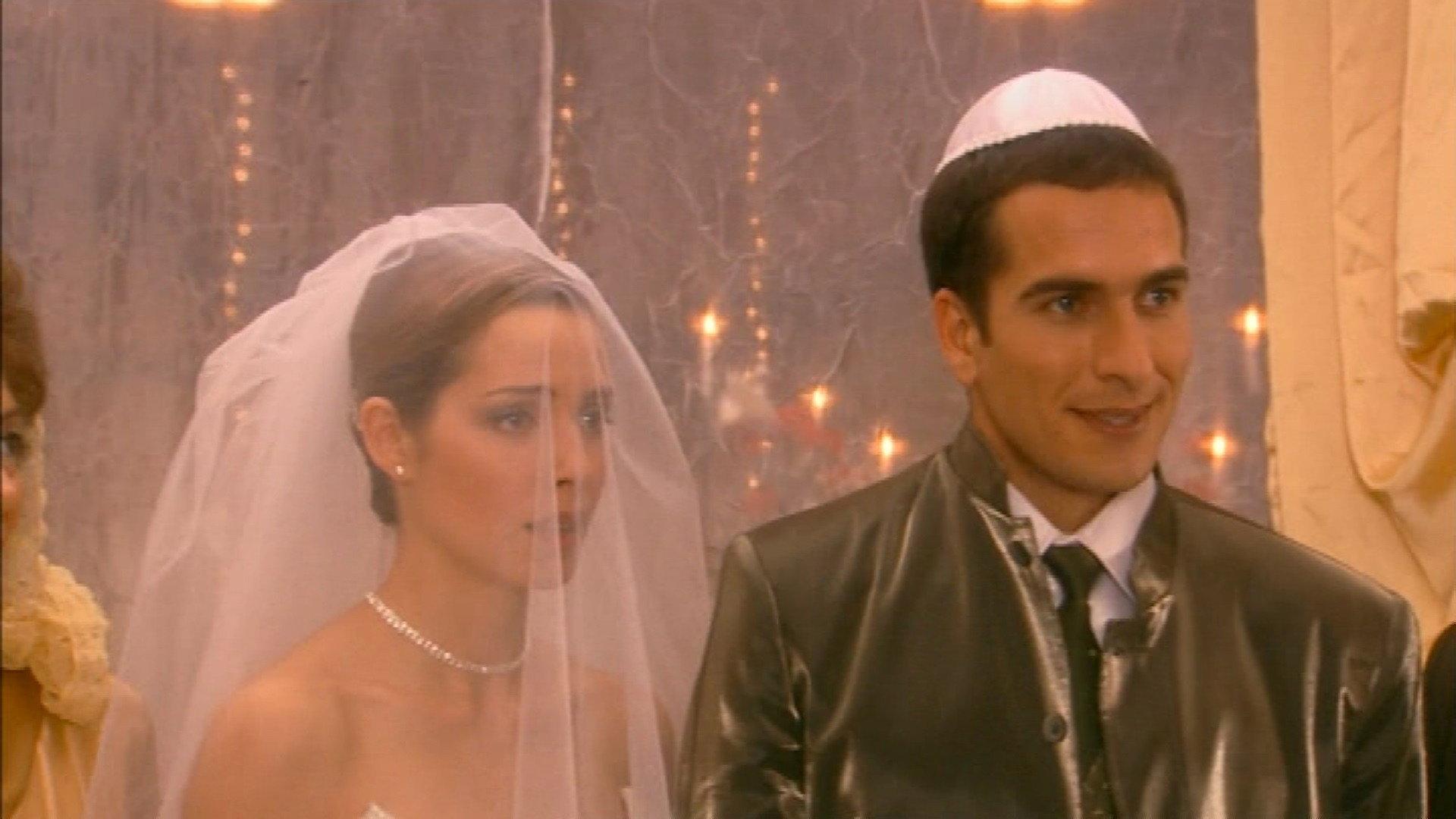Colombian Love 2004 movie scene