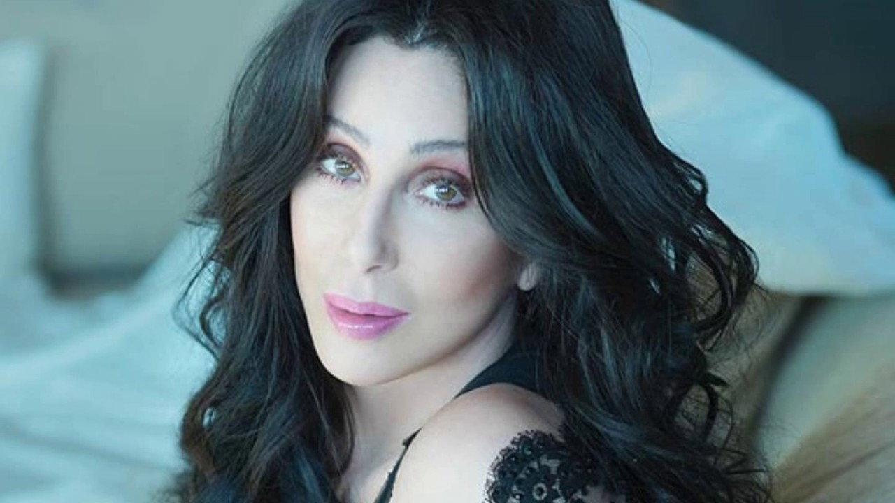 Cher ‎– The Very Best Of Cher - The Video Hits Collection 2004 movie scene