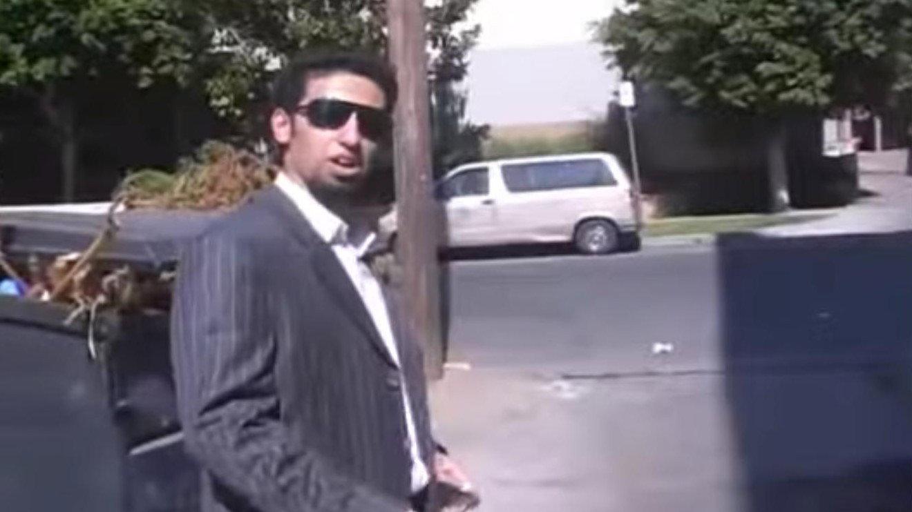 Fosh: The Movie 2006 movie scene