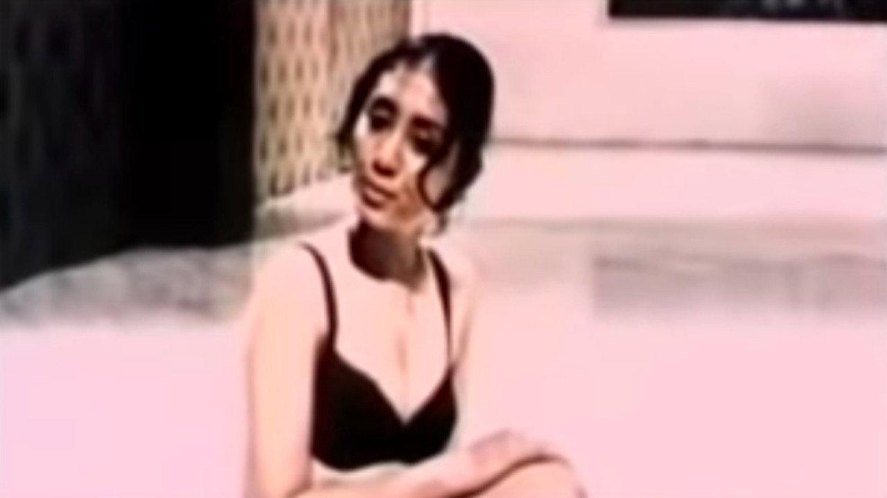 Inem Pelayan Sexy 1976 movie scene