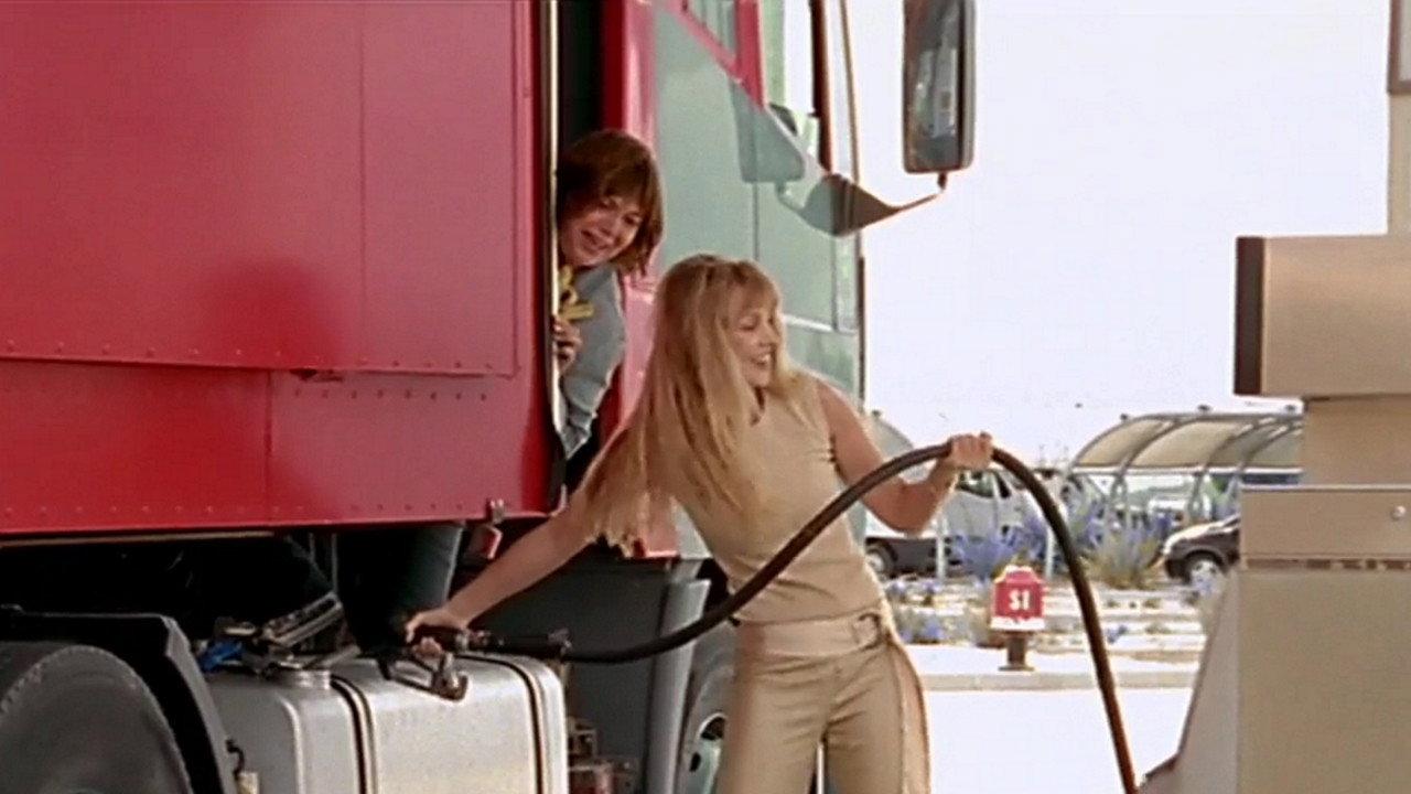 Les Frangines 2002 movie scene