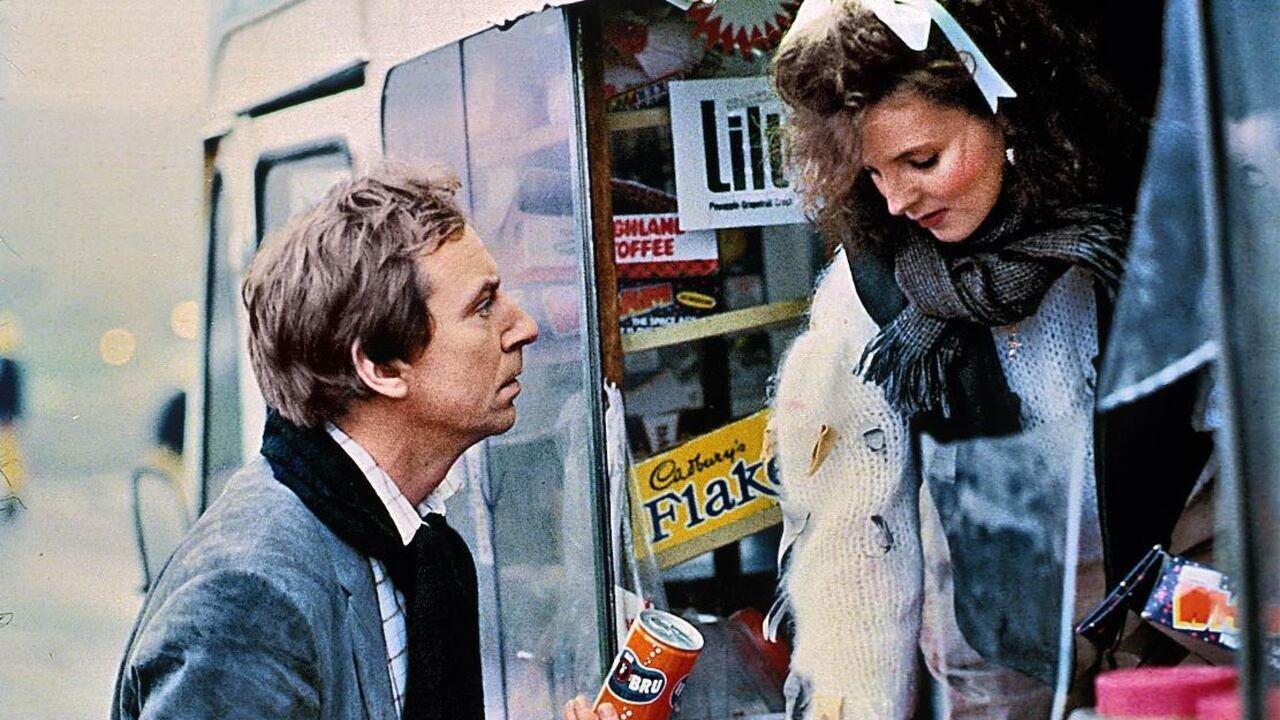 Comfort and Joy 1984 movie scene