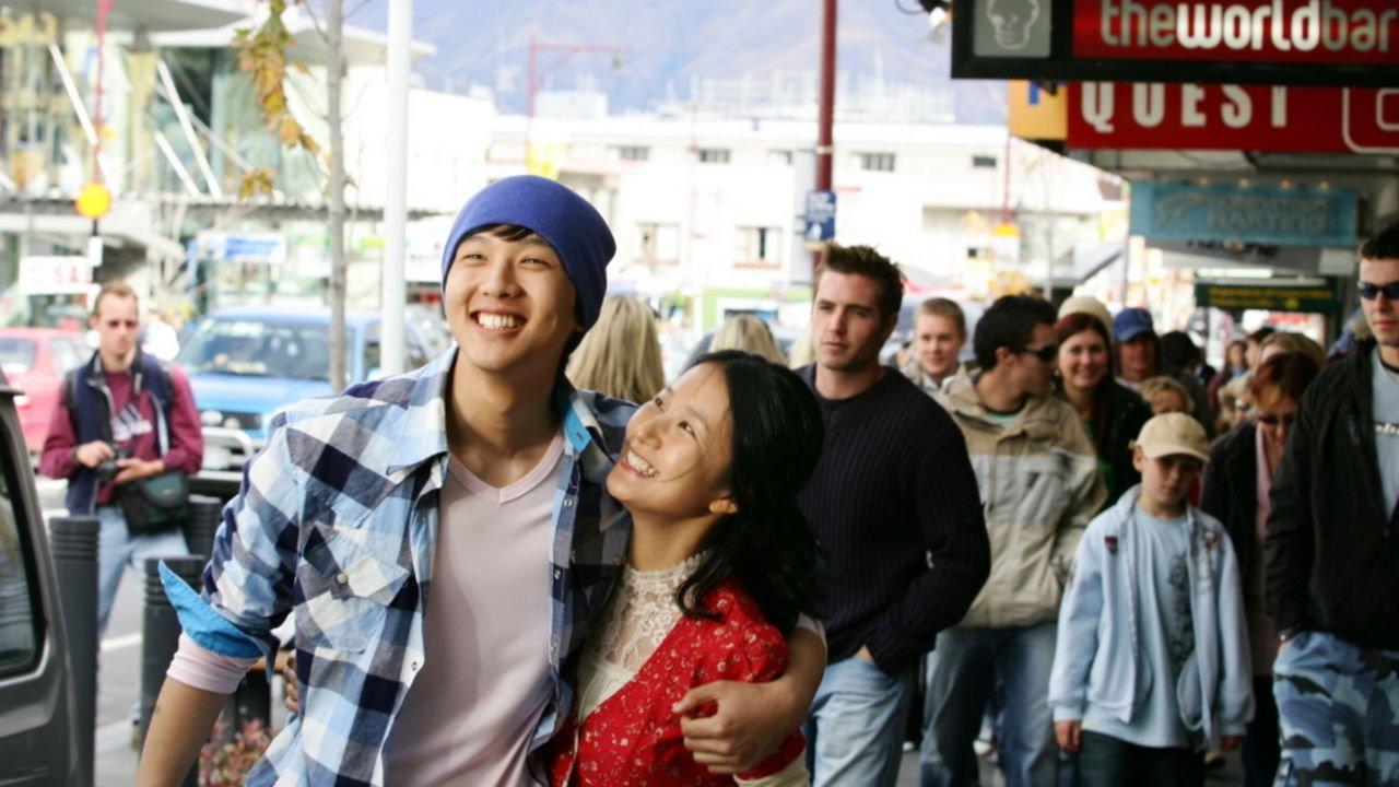 Fly High 2006 movie scene