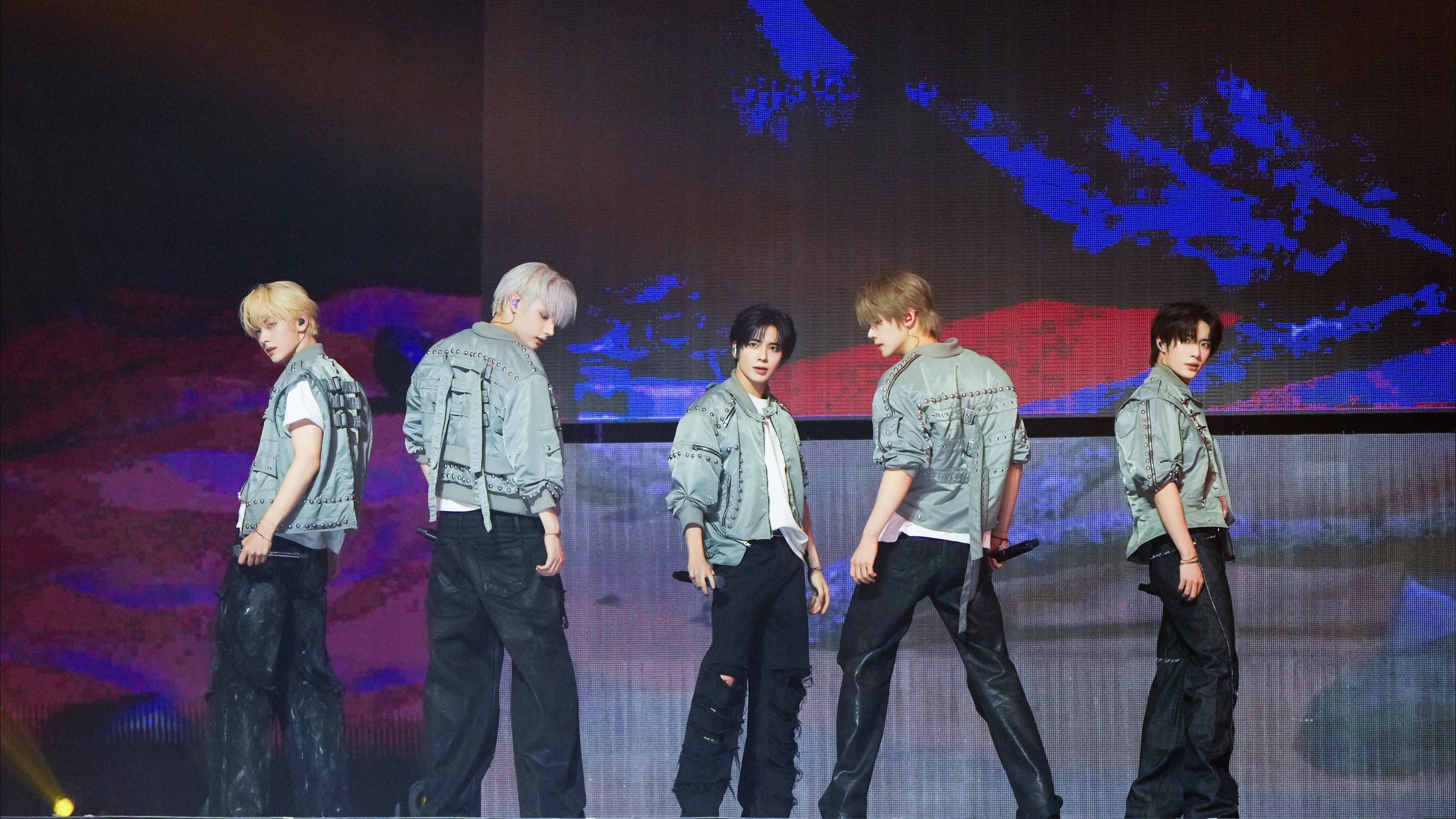 TOMORROW X TOGETHER WORLD TOUR 'ACT : TOMORROW' 2026 movie scene
