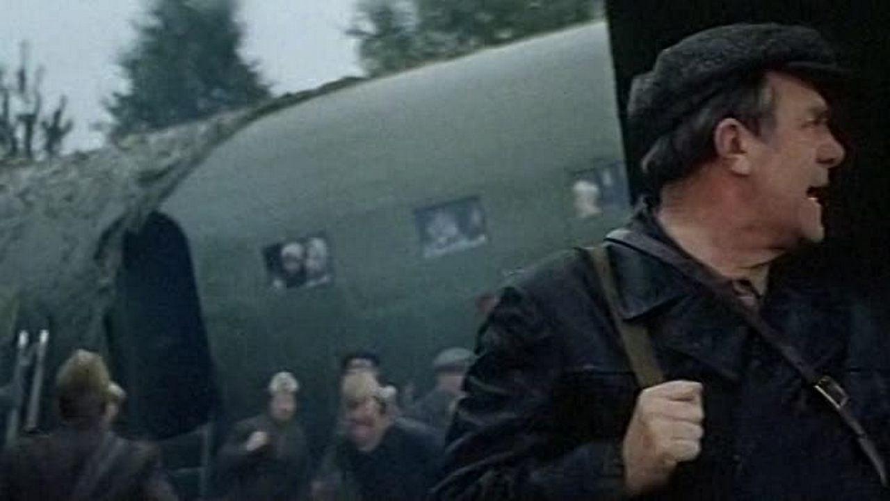 A Special Unit 1984 movie scene