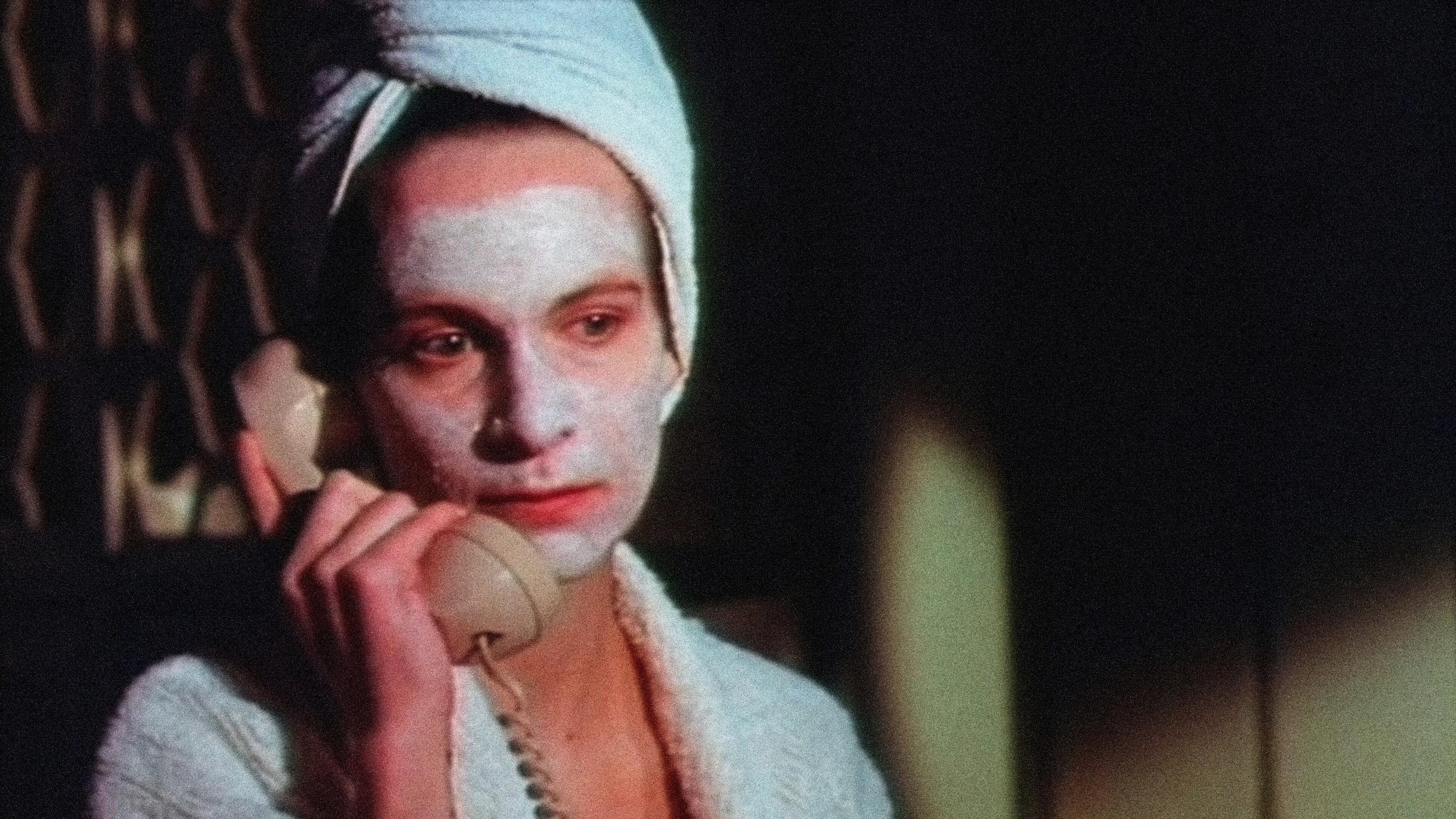 Phone 1992 movie scene