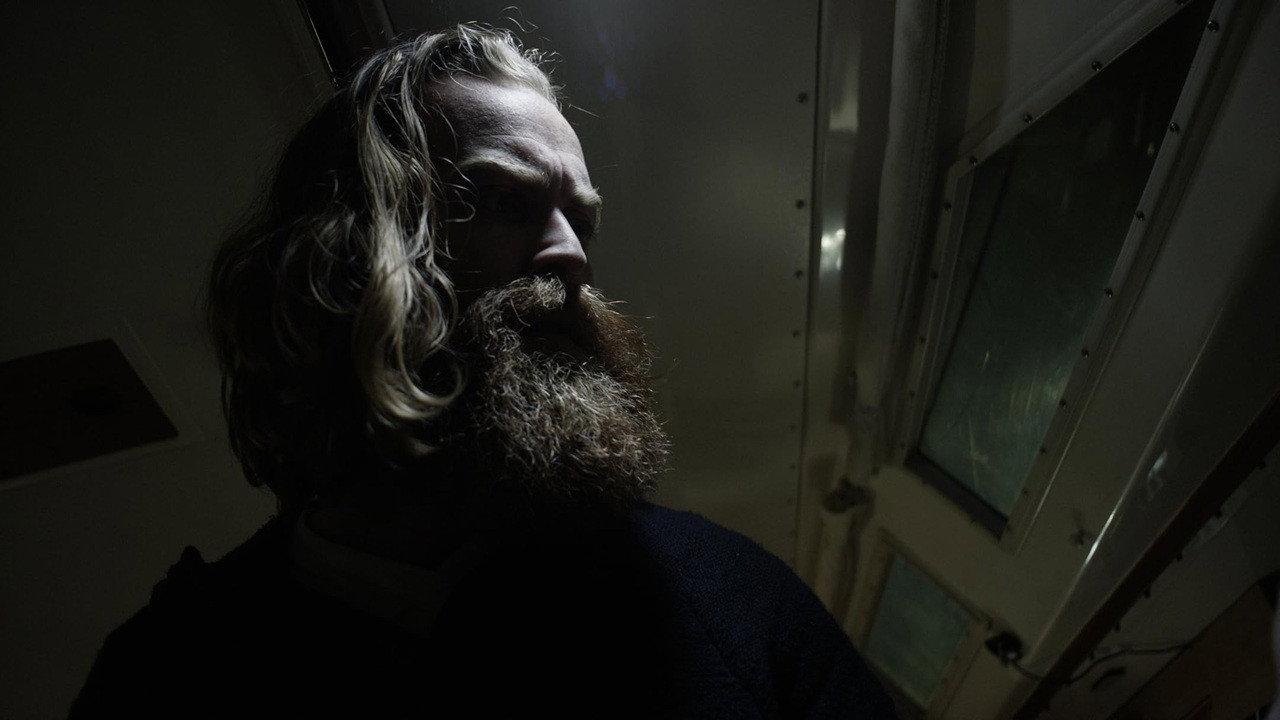 Adrift 2017 movie scene