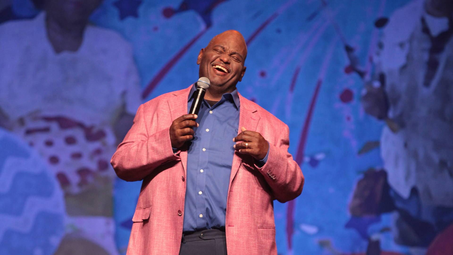 Lavell Crawford: Home for the Holidays 2017 movie scene