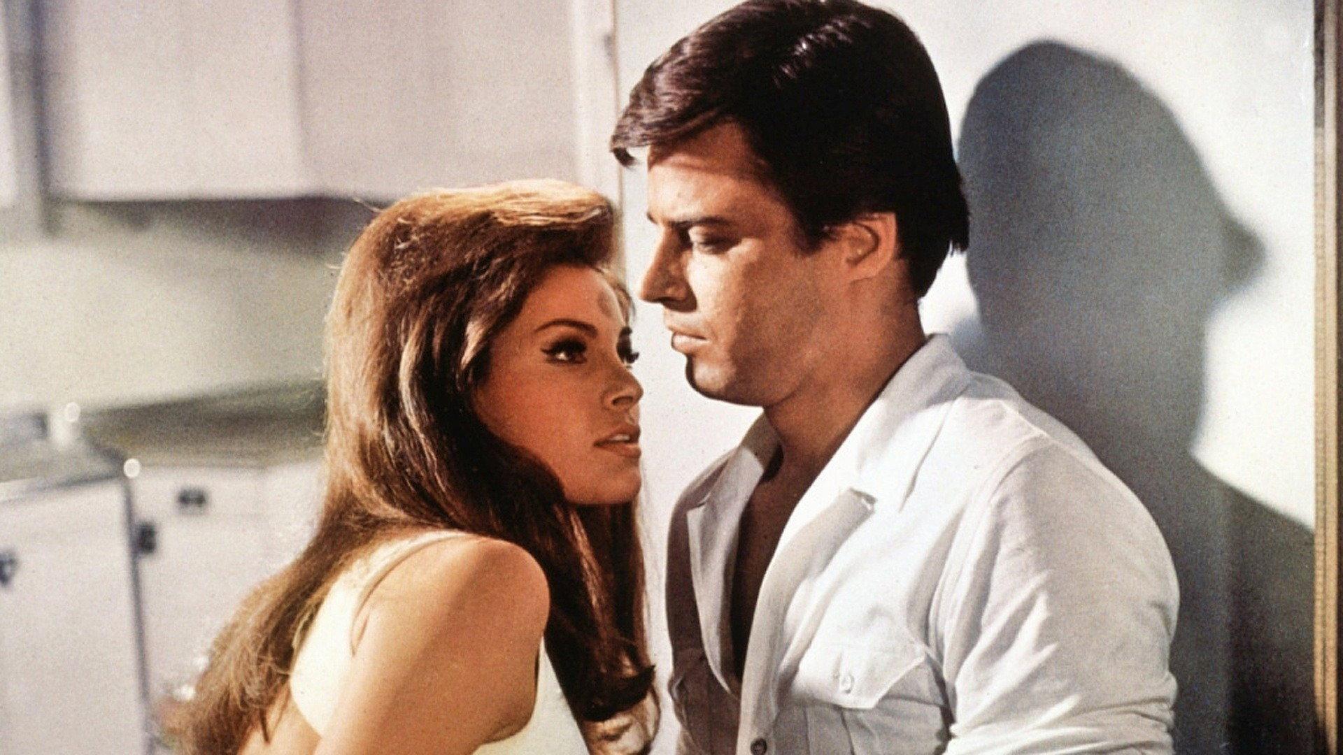 The Queens 1966 movie scene