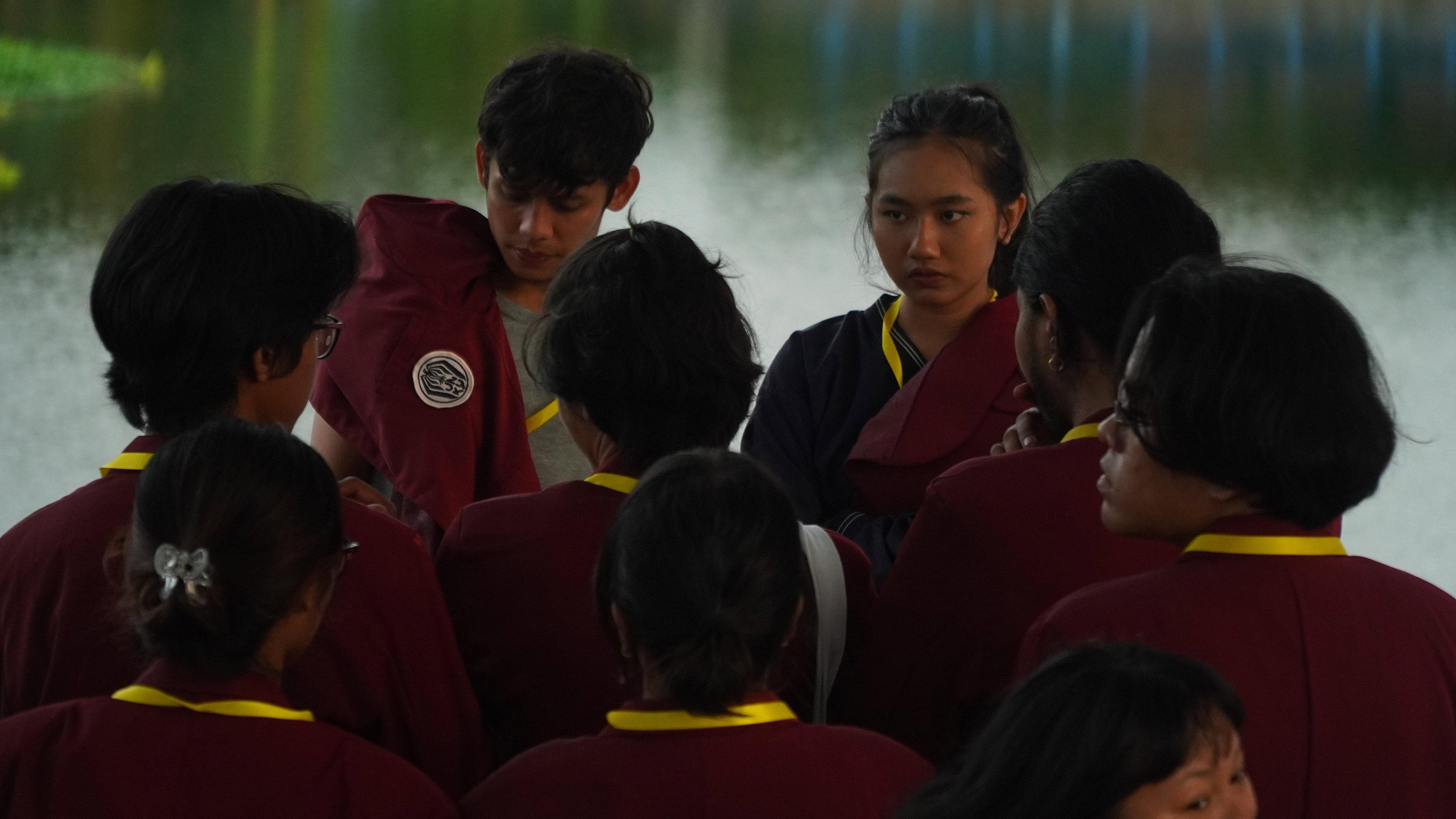 Heart-Hearted Trip  movie scene