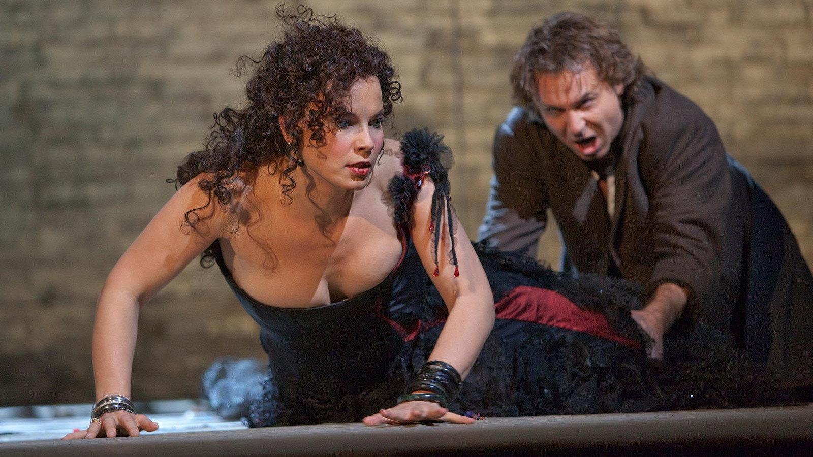Bizet: Carmen 2010 movie scene