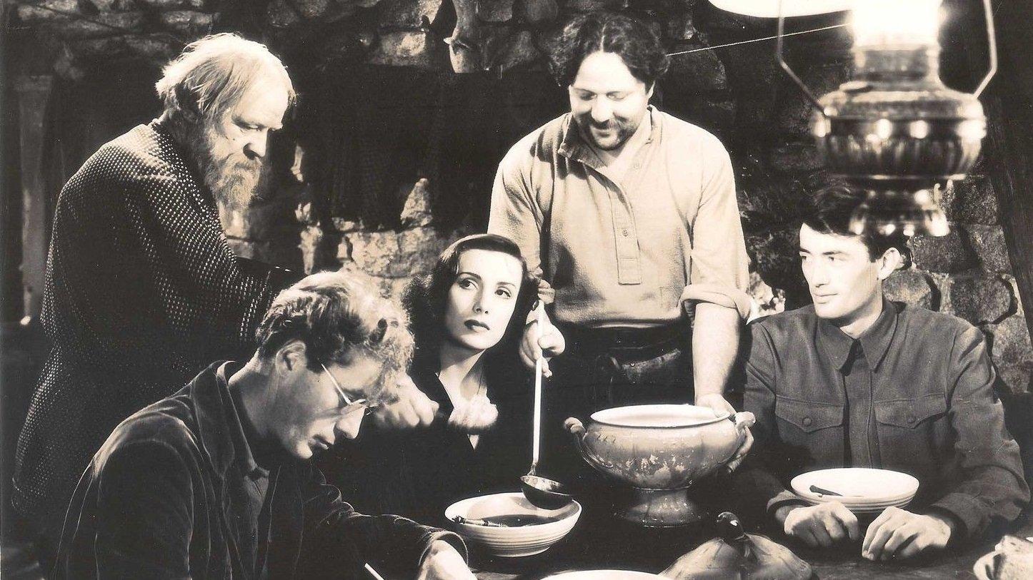 Days of Glory 1944 movie scene