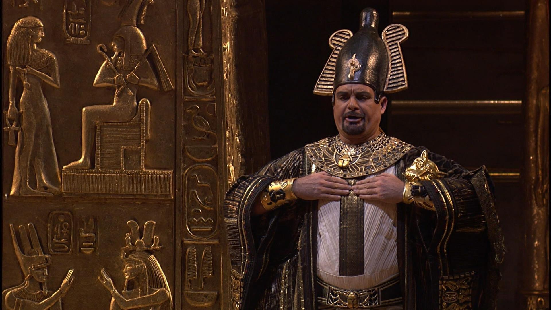 Verdi: Aida 2006 movie scene