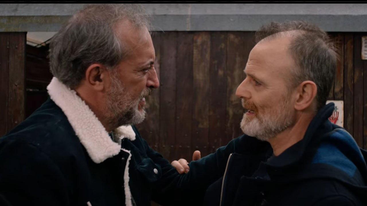 Perros del viento 2022 movie scene