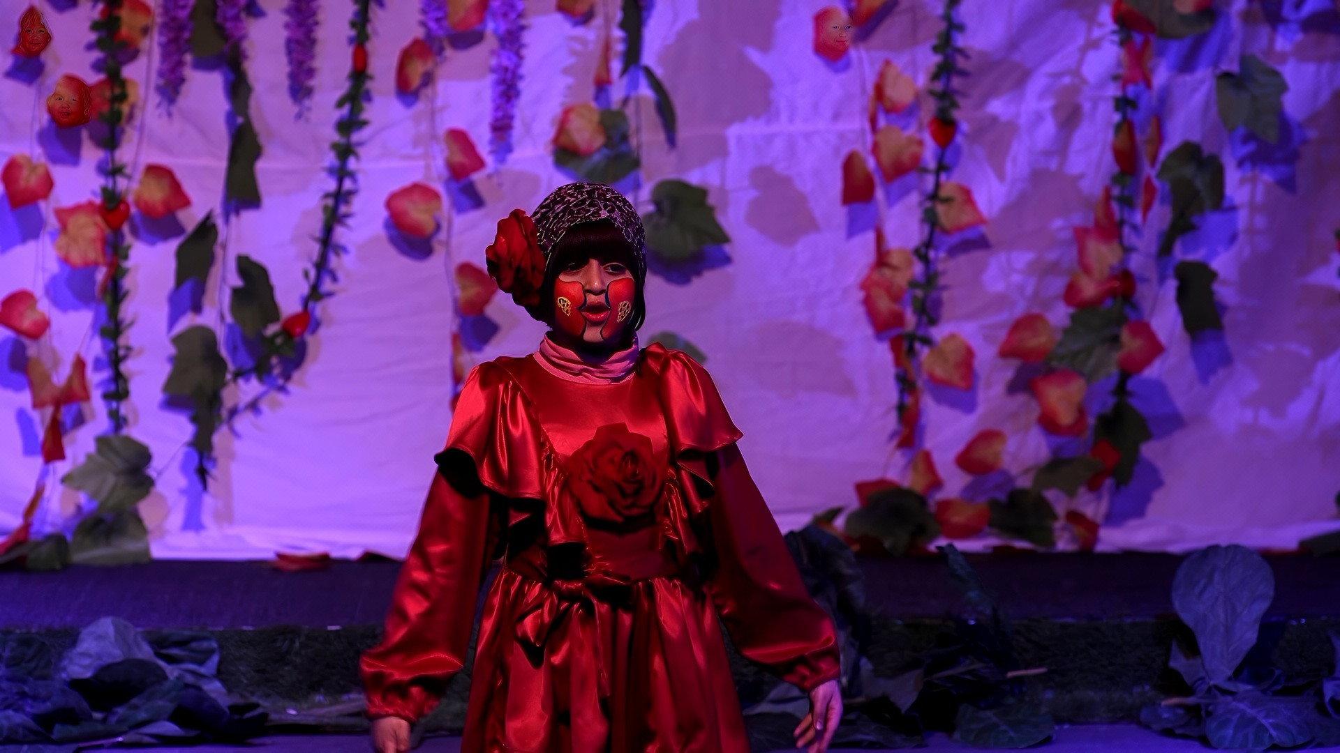 The Red Flower 2017 movie scene