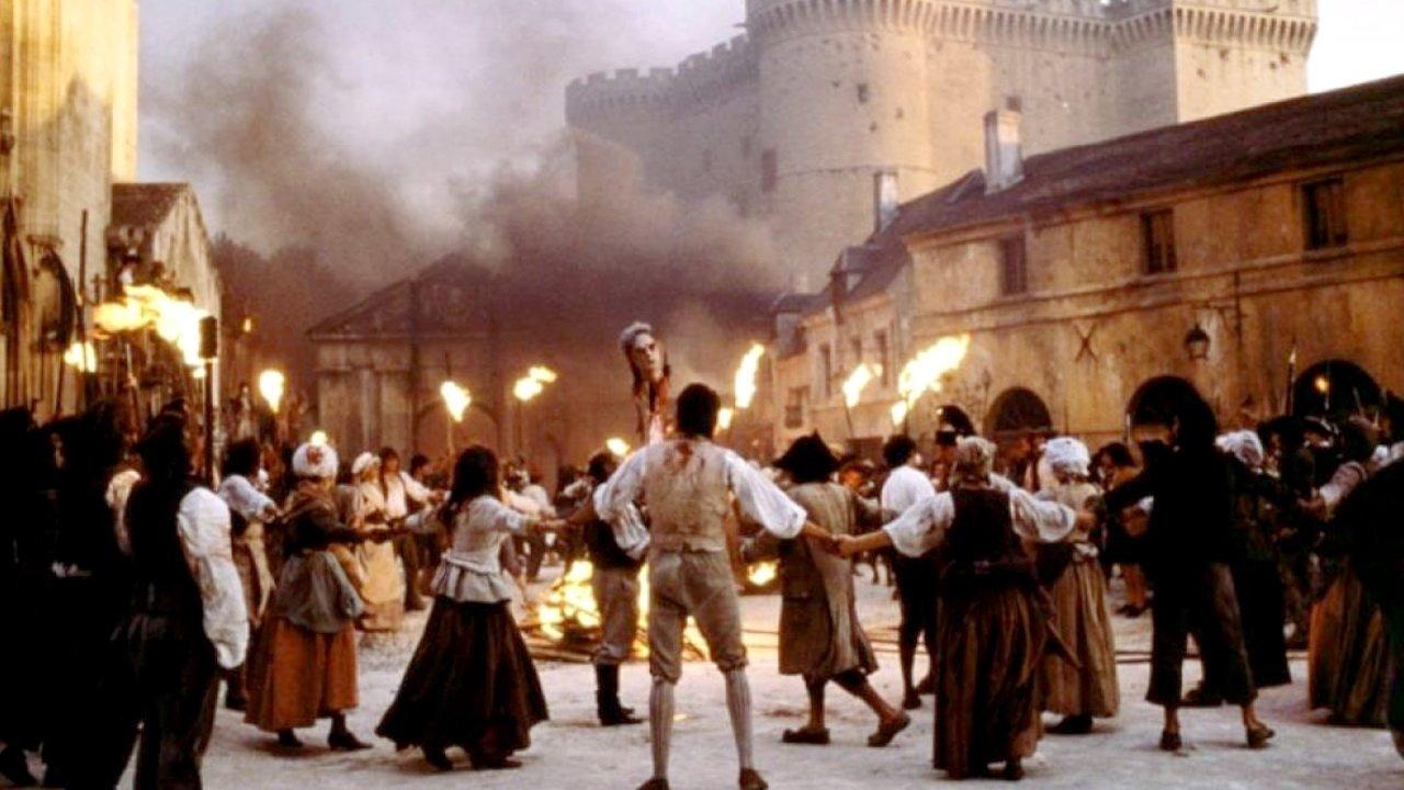The French Revolution 1989 movie scene