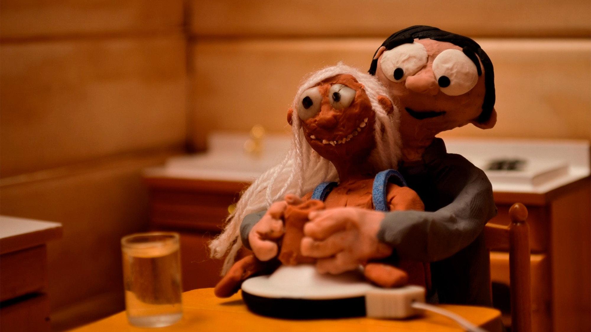 Leo & Nora 2012 movie scene