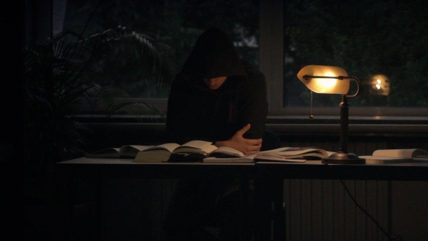 Cain 2014 movie scene