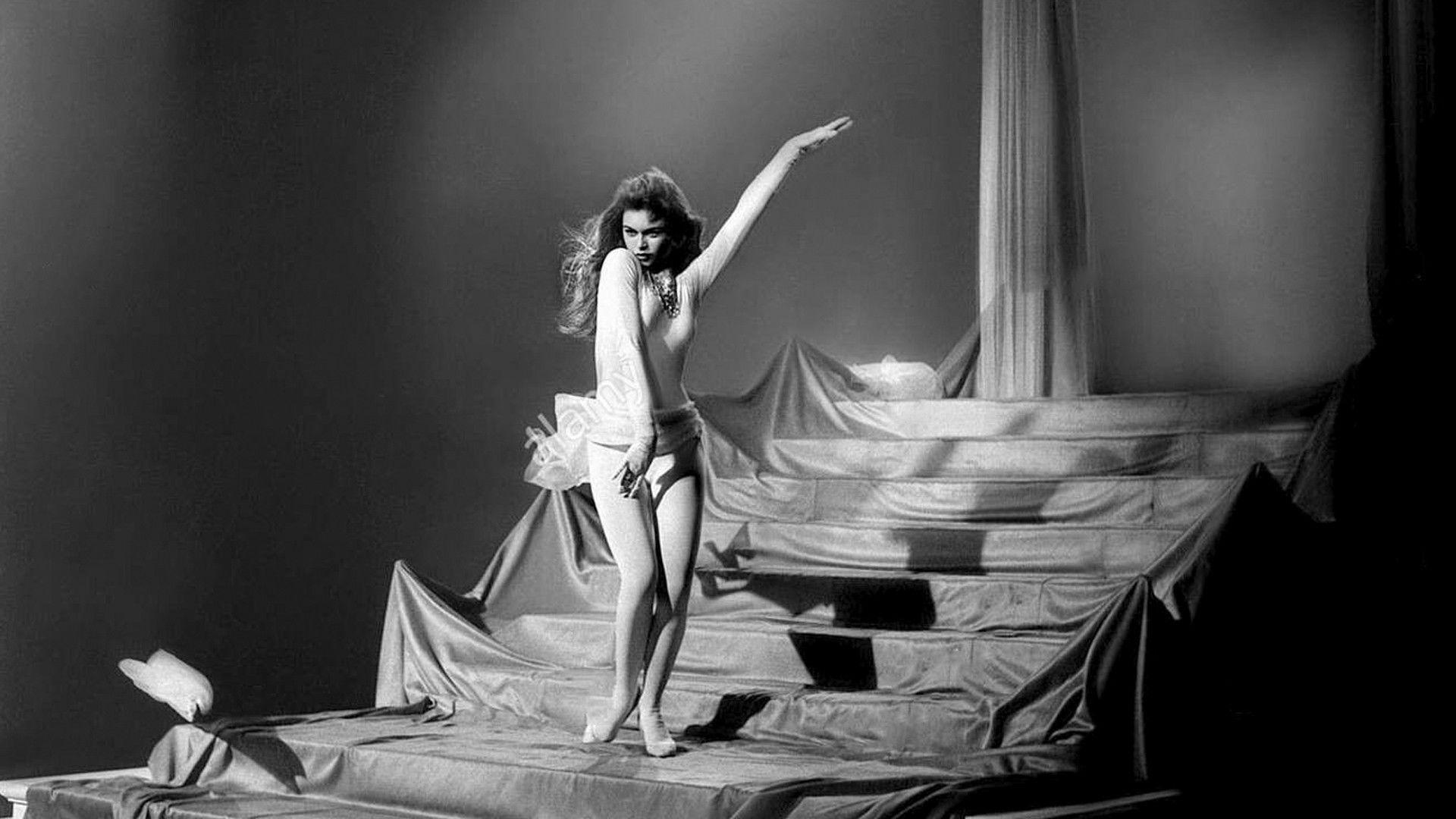 That Naughty Girl 1956 movie scene