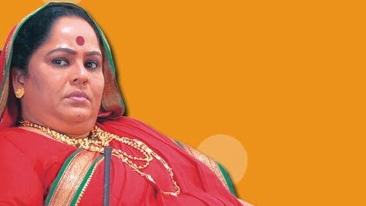 Aaicha Gondhal 2007 movie scene