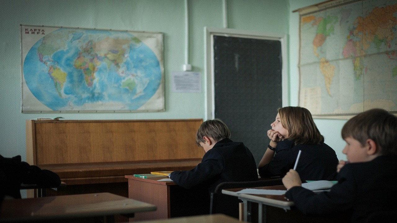 Draw a Line 2013 movie scene