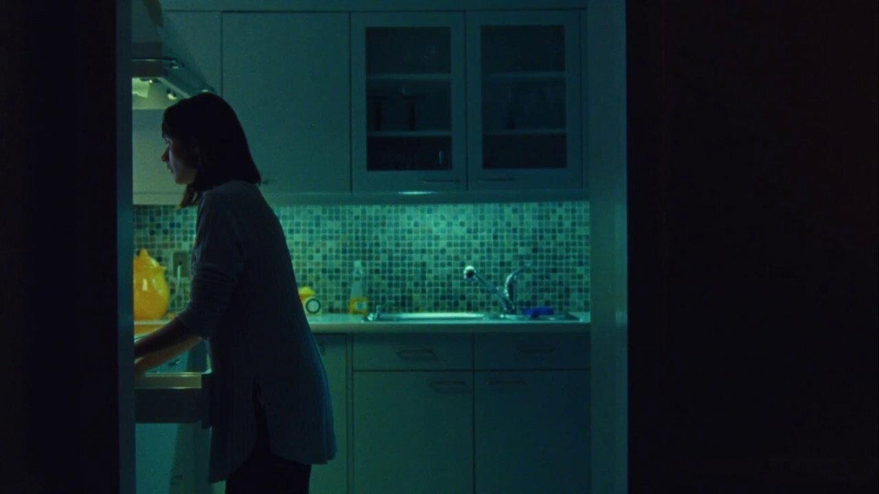 Homing In 2017 movie scene