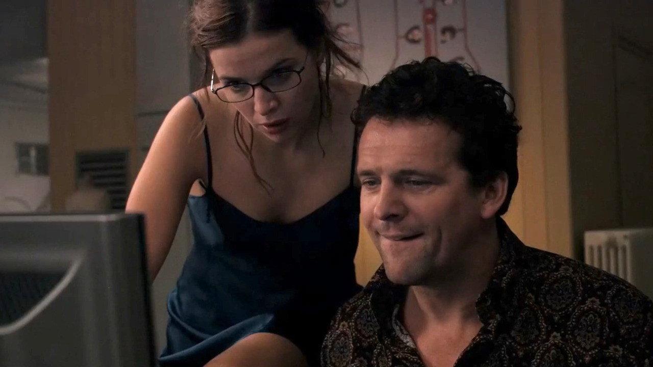 Waiter 2006 movie scene