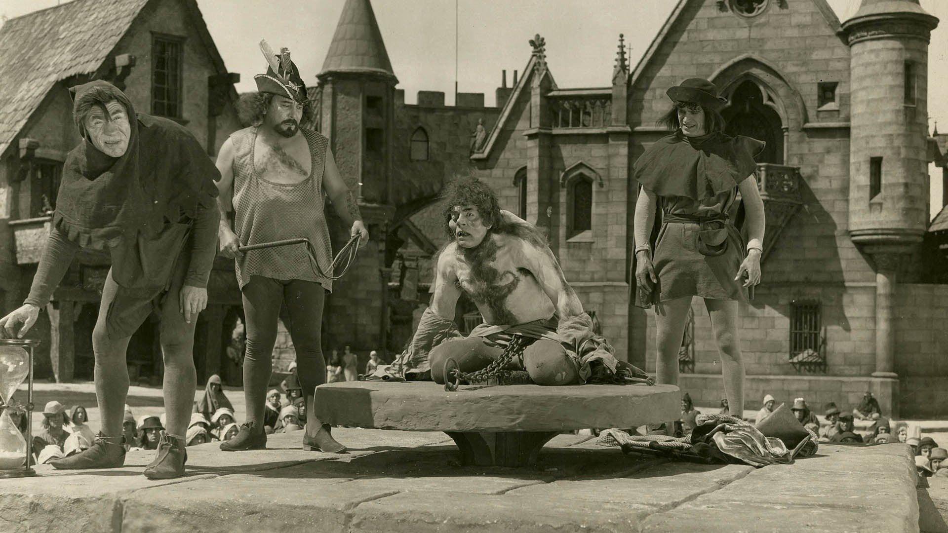 The Hunchback of Notre Dame 1923 movie scene