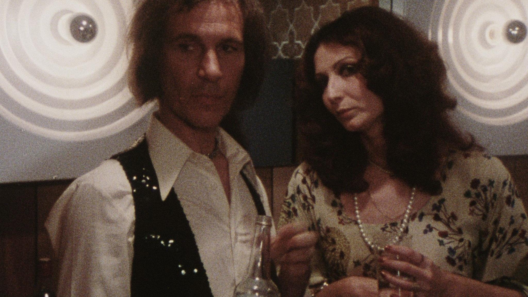 Chanson Pour Julie 1976 movie scene