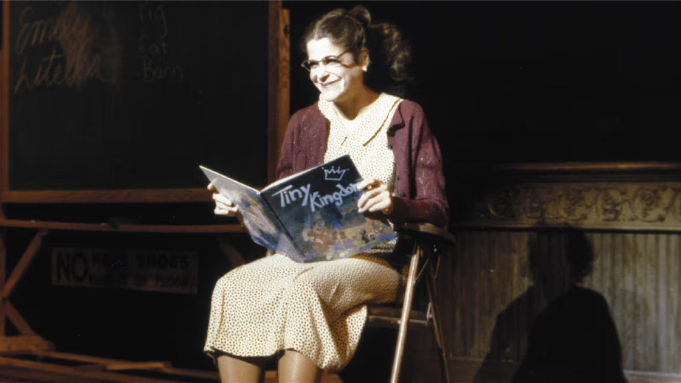 Gilda Live 1980 movie scene