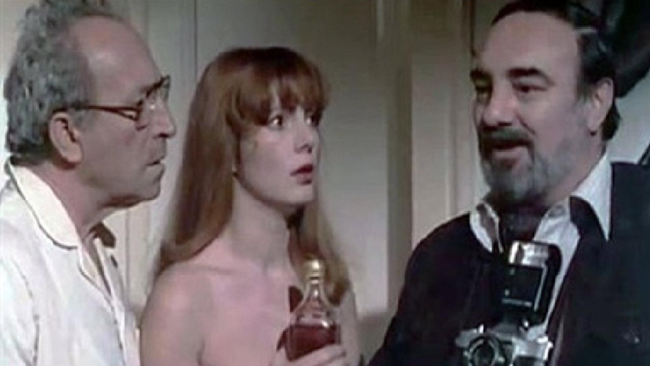 The Man with Four Legs 1983 movie scene