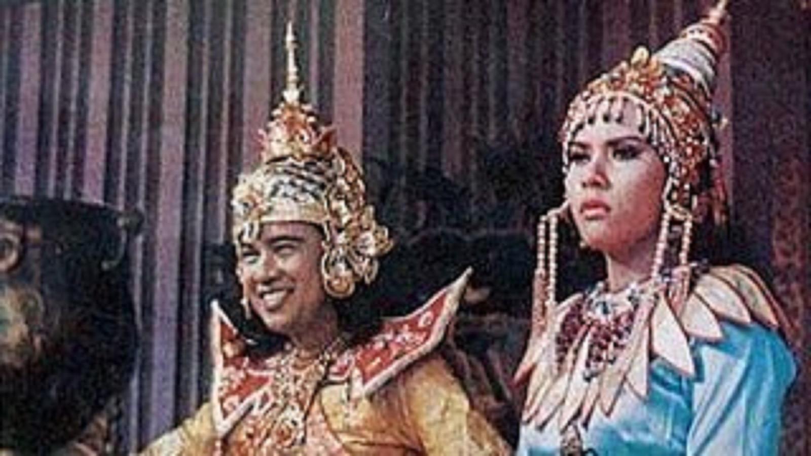 Raja Bersiong 1968 movie scene