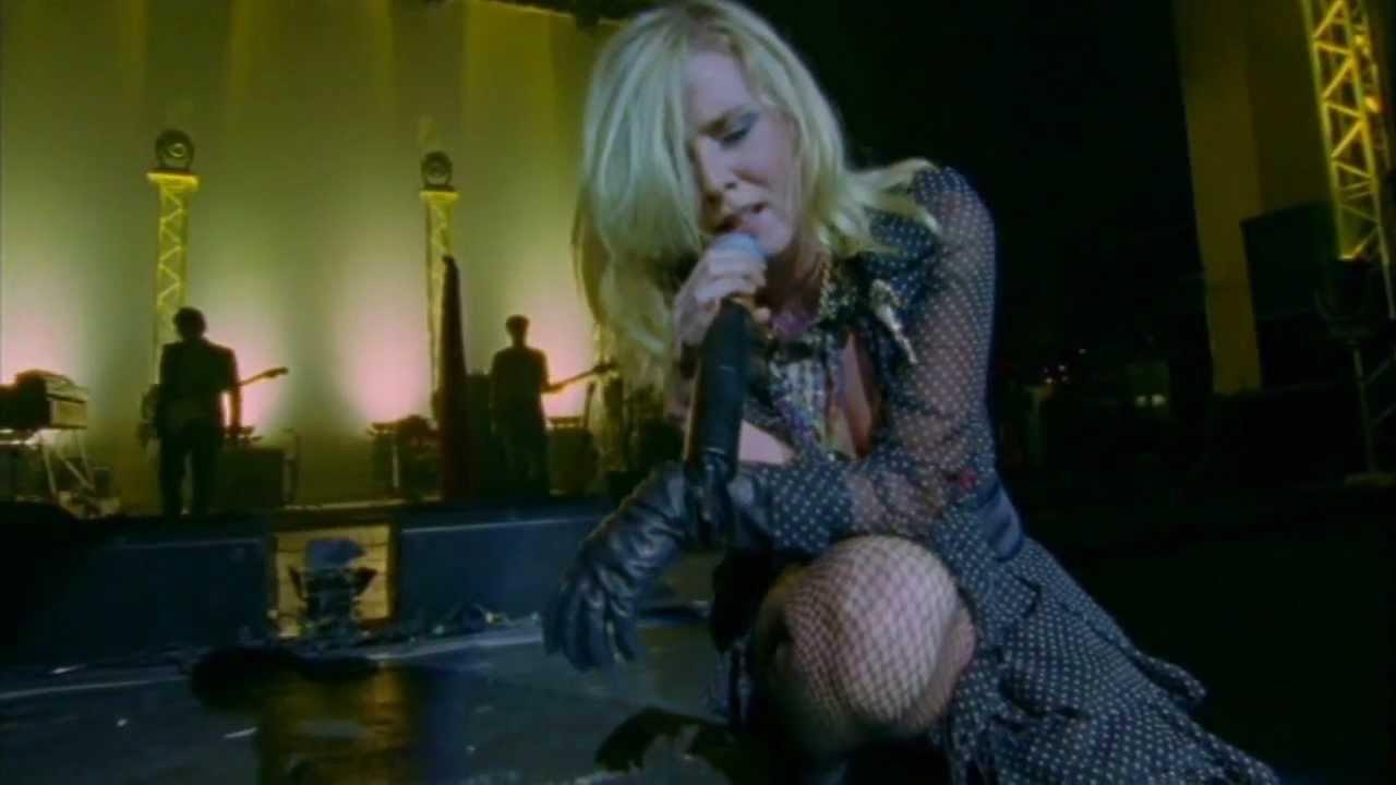 Moloko - 11,000 Clicks 2004 movie scene