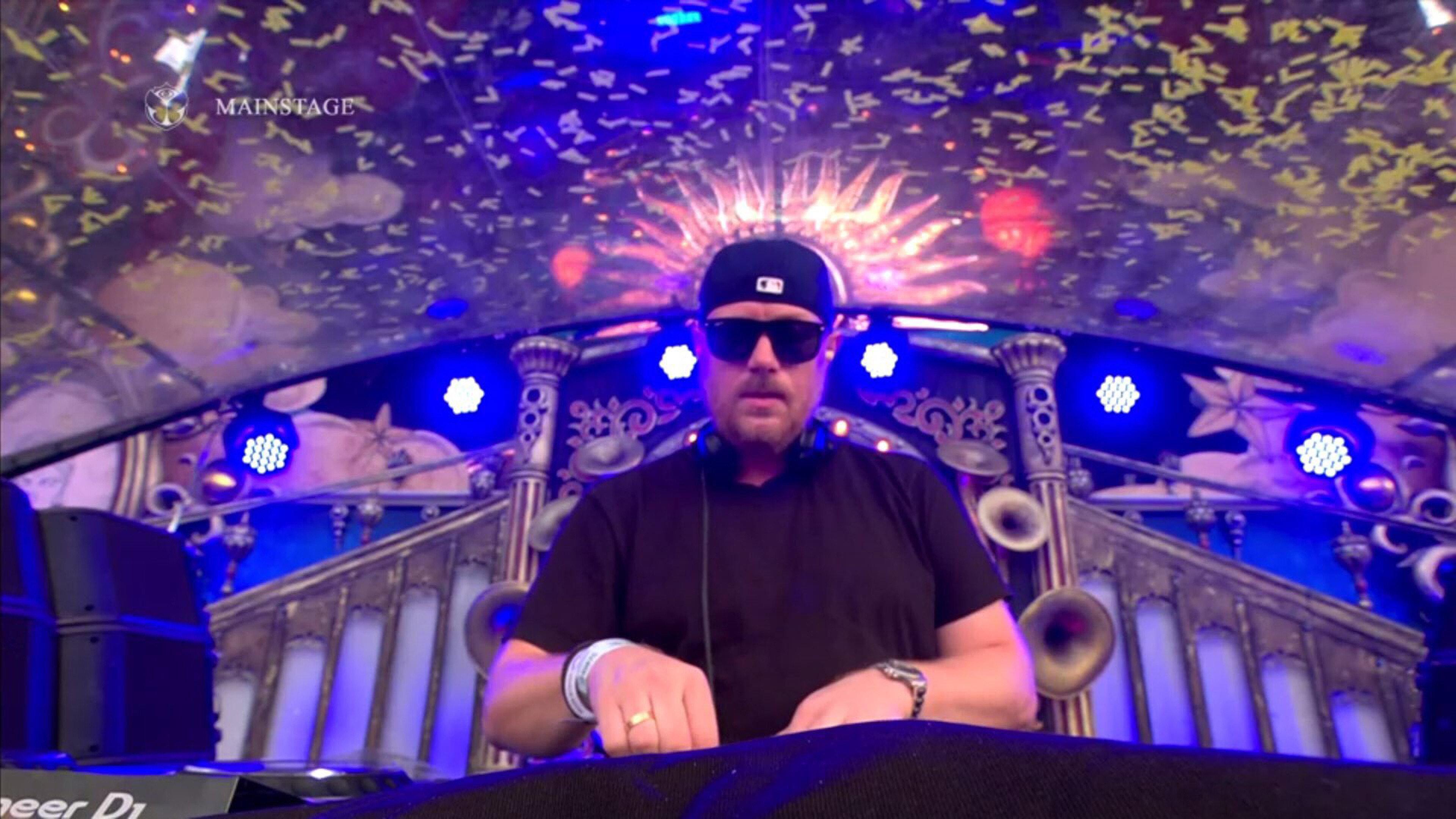 Eric Prydz - Tomorrowland 2017 2017 movie scene