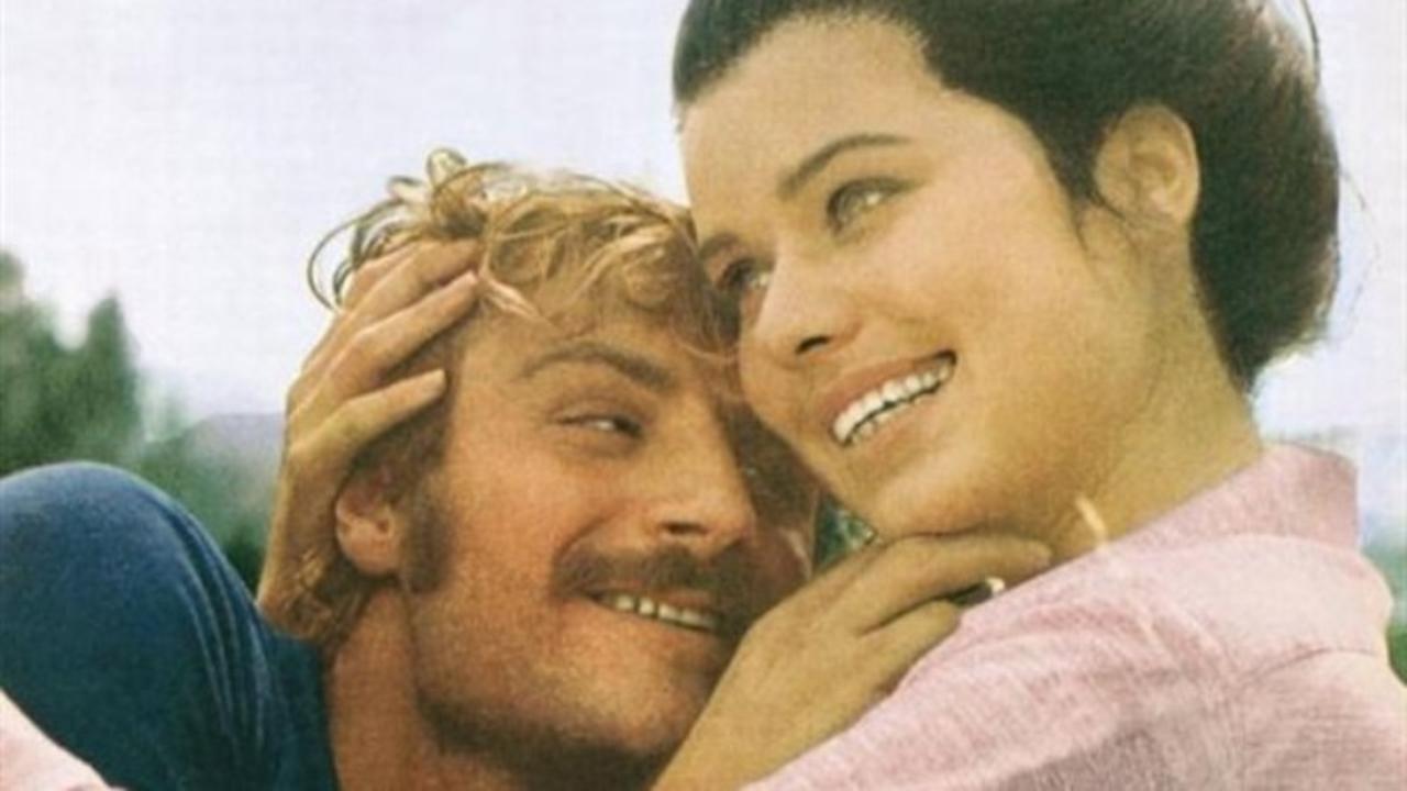 To Live on Love 1973 movie scene