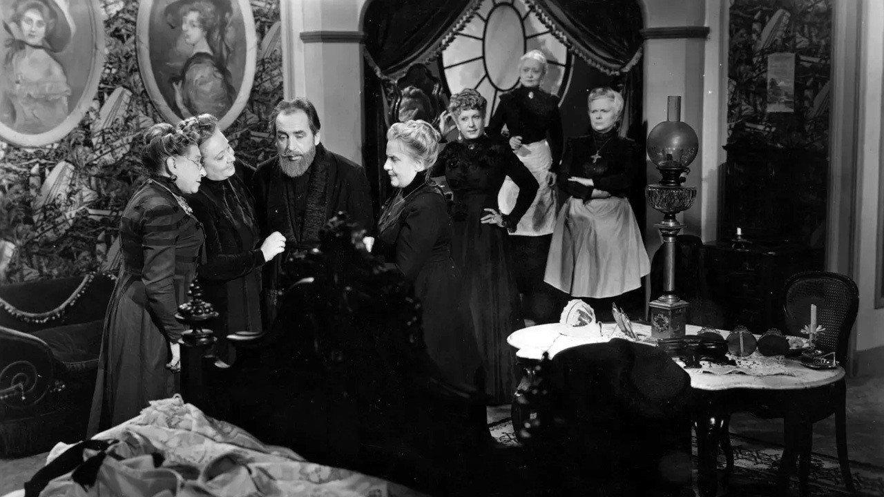 Las seis suegras de Barba Azul 1945 movie scene