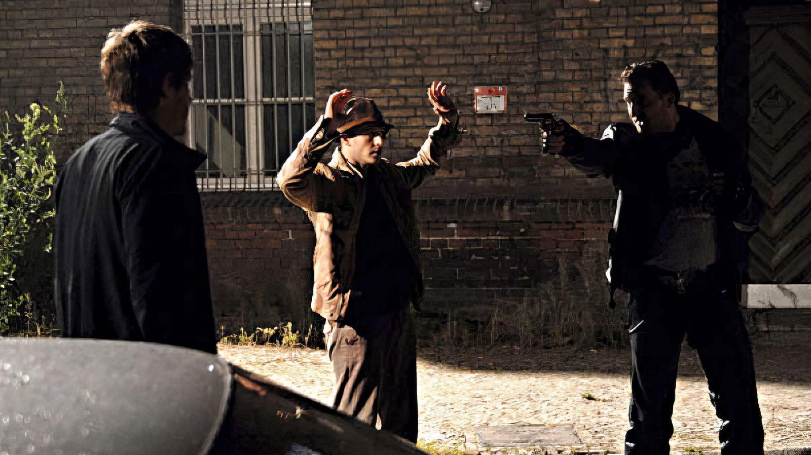 80 Minutes 2008 movie scene
