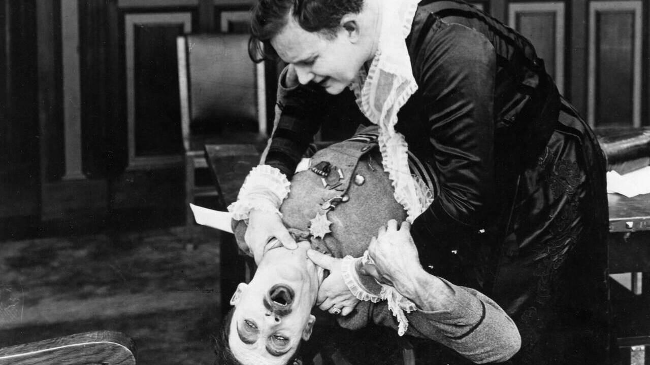 An Adventuress 1920 movie scene
