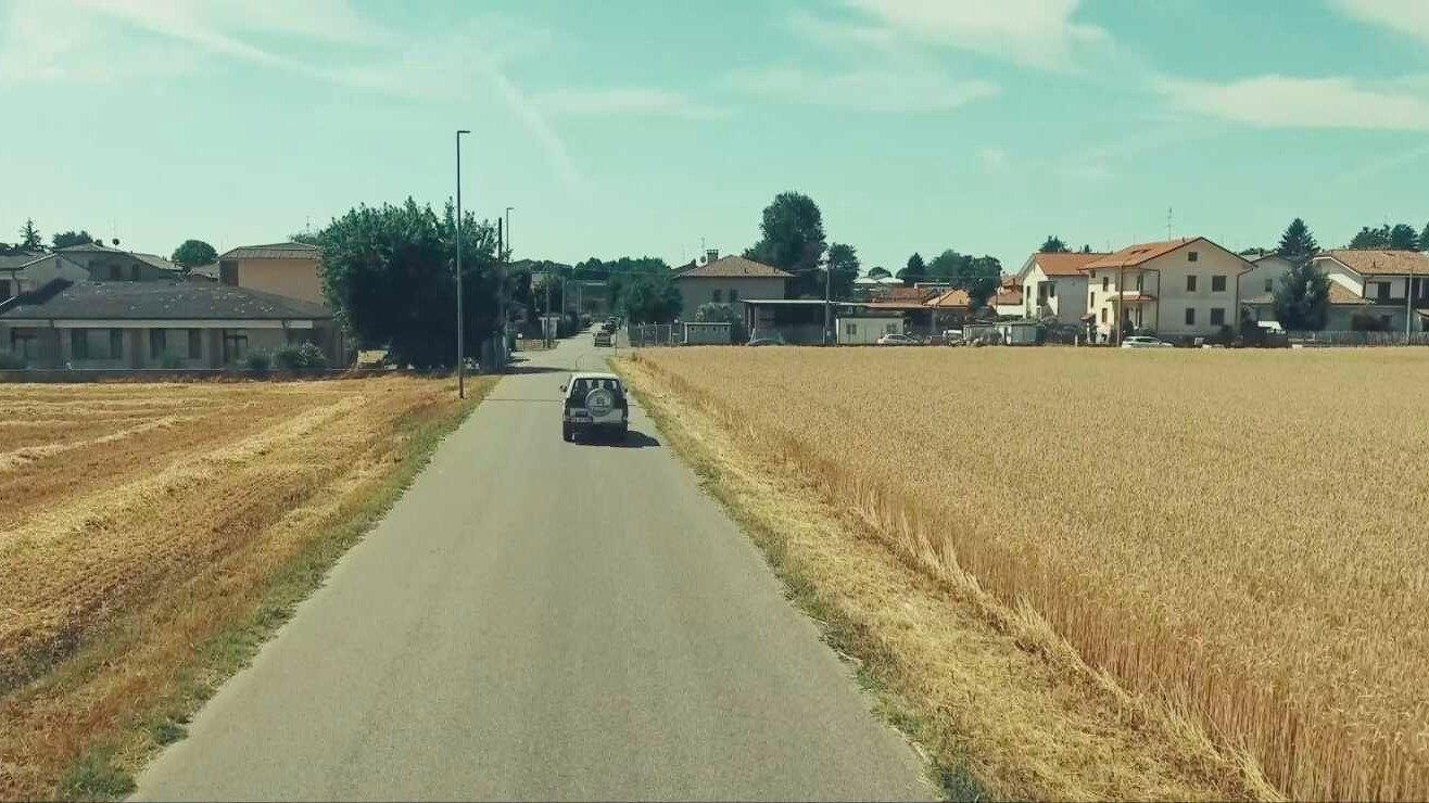 Leggende metropolitane 2024 movie scene