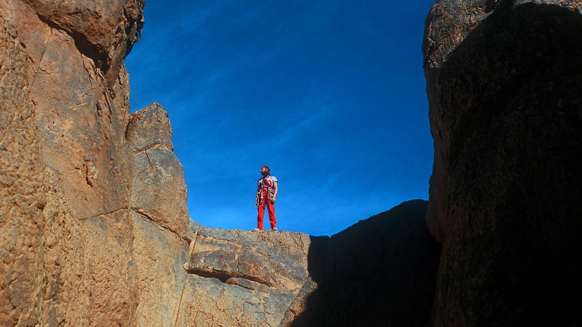 Sahara Vertical 1986 movie scene