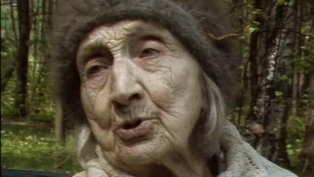 I Am 90, My Steps Are Light 1989 movie scene