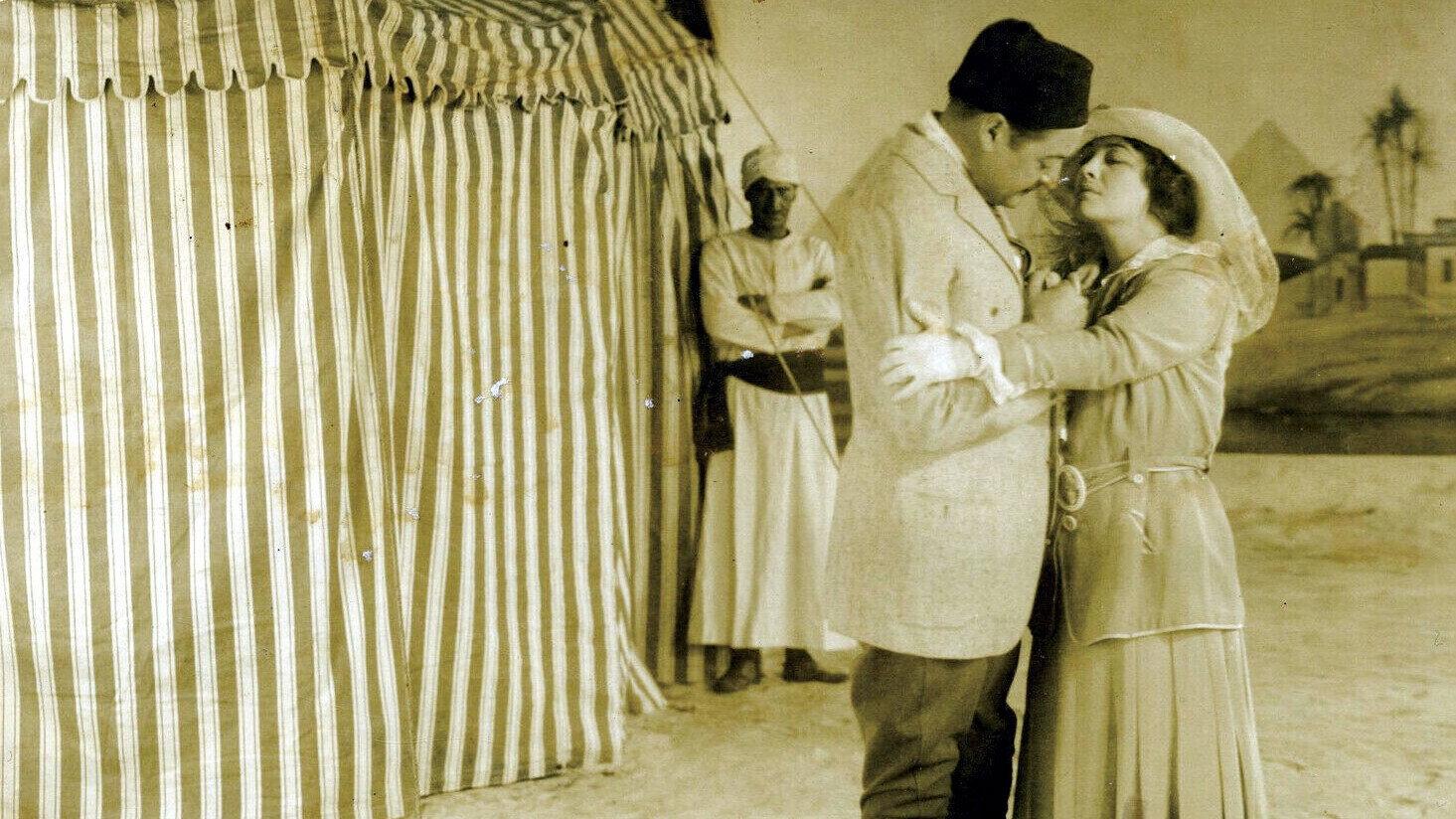 Bella Donna 1915 movie scene