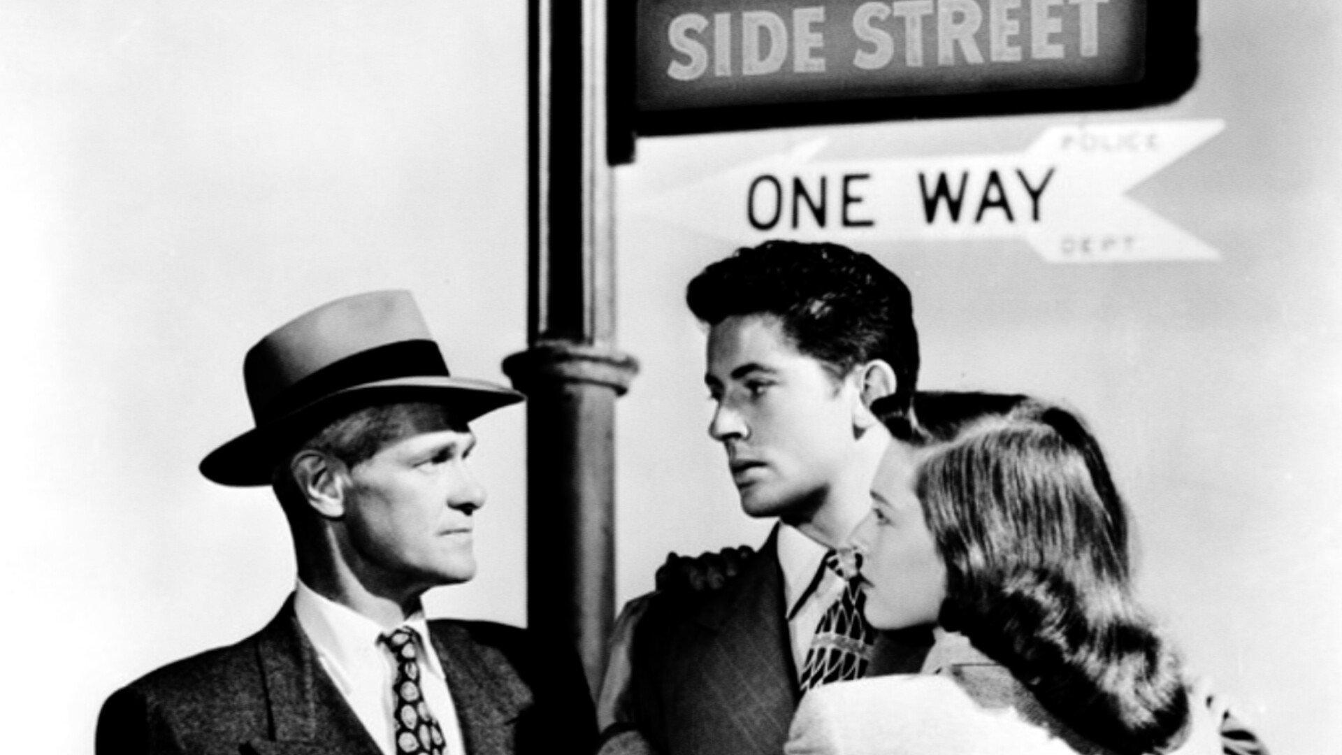 Side Street 1950 movie scene