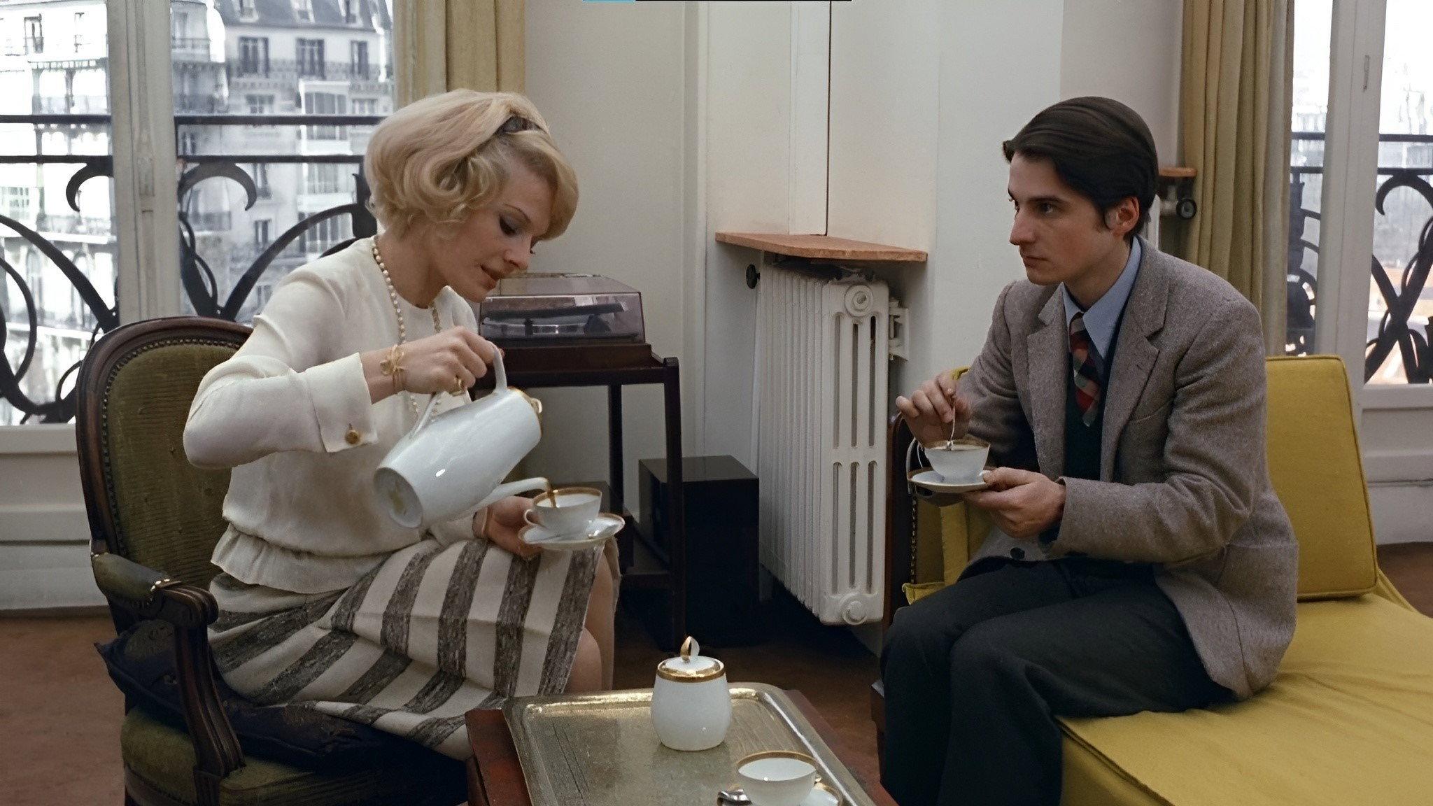 Stolen Kisses 1968 movie scene