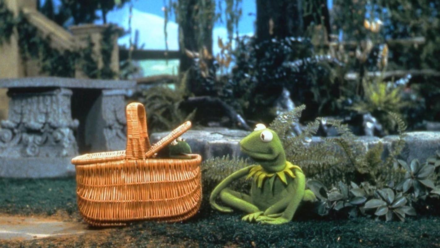 Tales from Muppetland: The Frog Prince 1971 movie scene