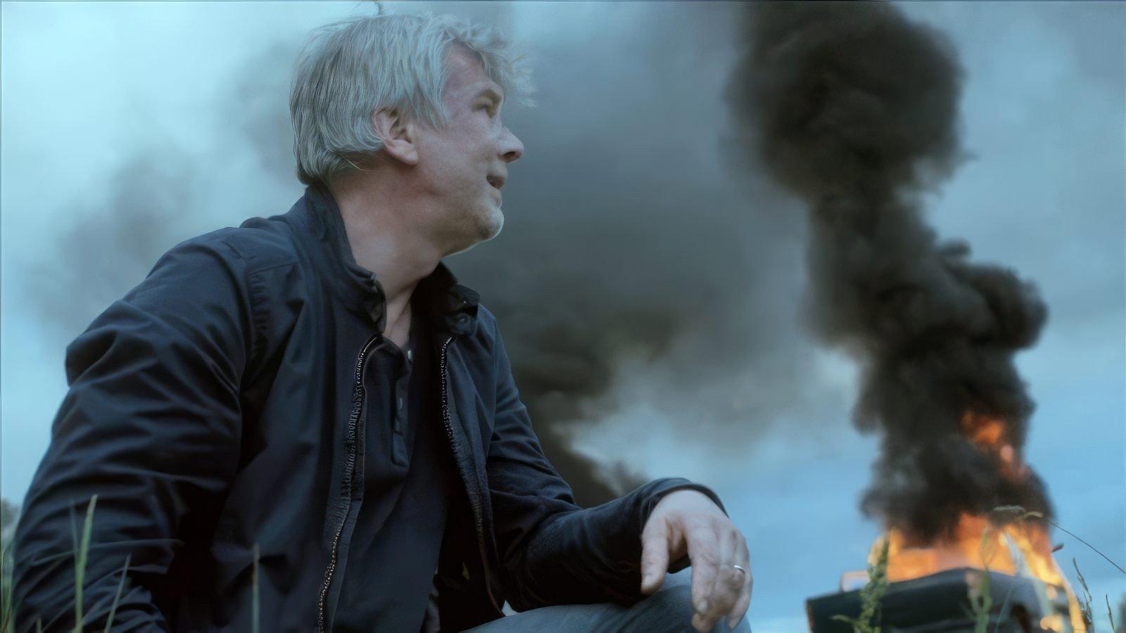 Johan Falk: From the Ashes into the Fire 2015 movie scene