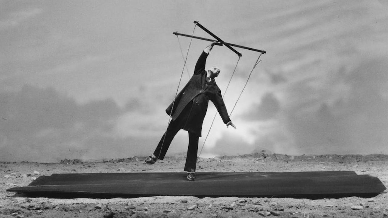 Anything can happen, Gilbert Garcin 2015 movie scene
