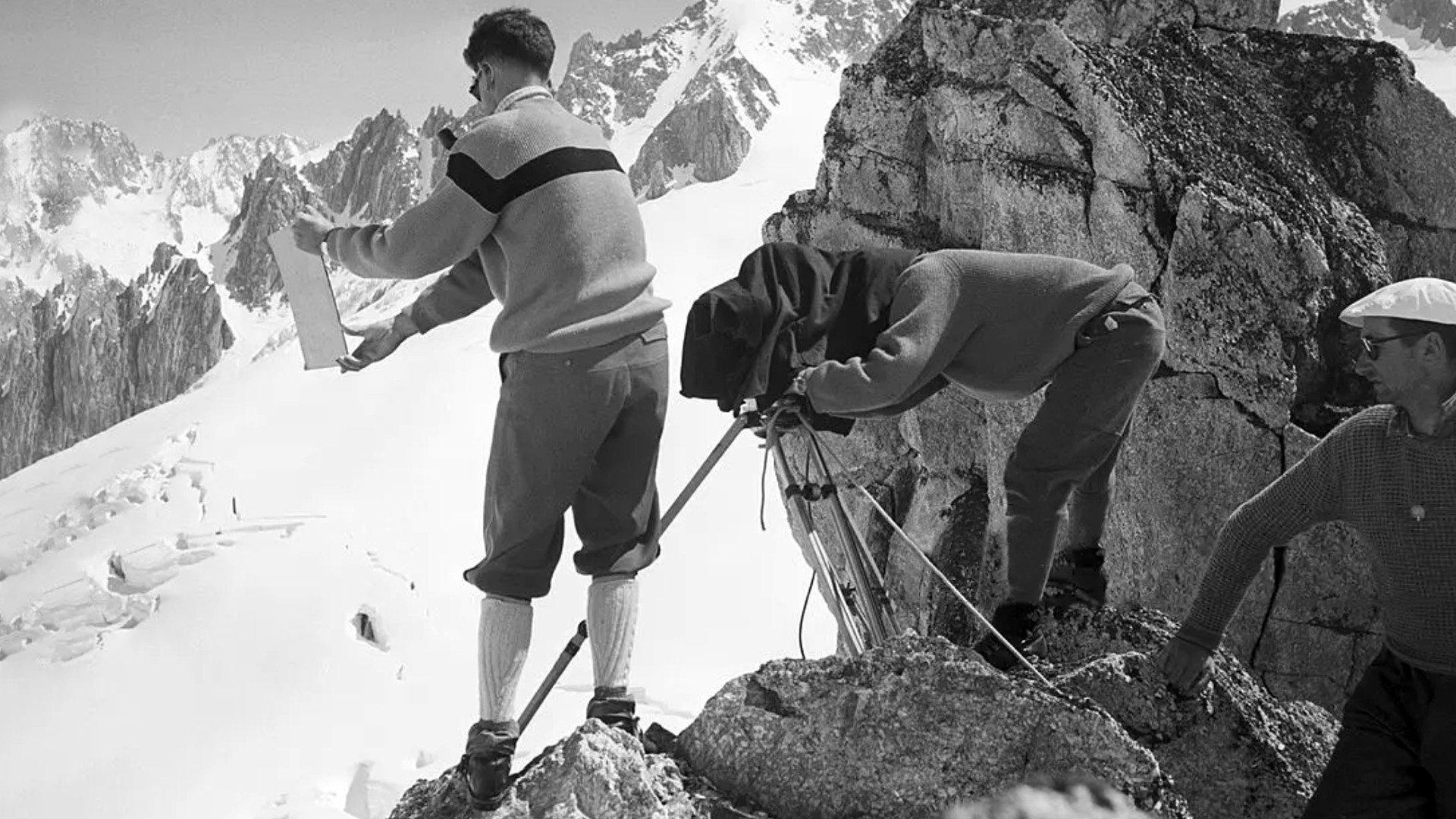 Perilous Assignment 1959 movie scene