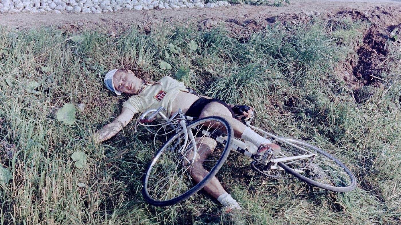 The Bicycle Tamers 1964 movie scene