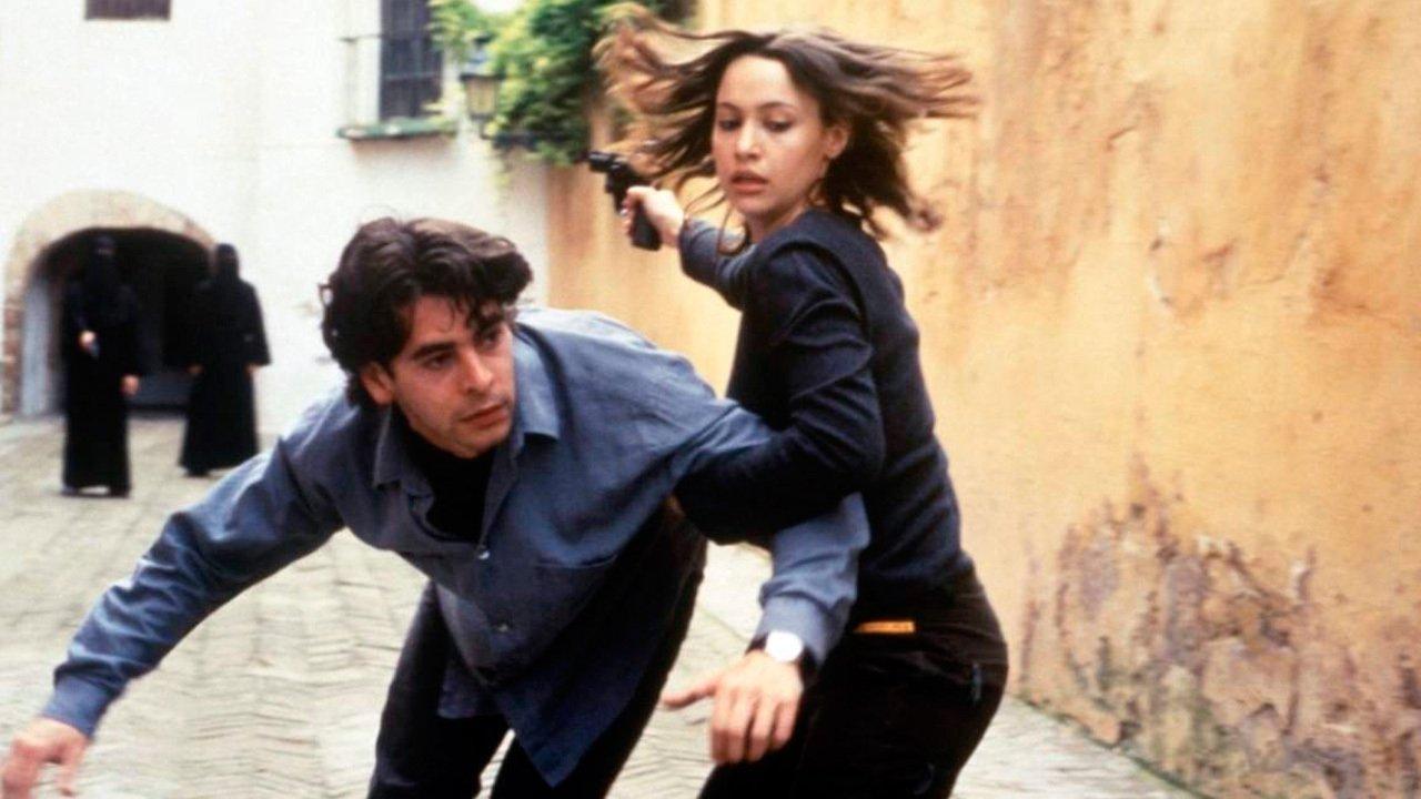 Nobody Knows Anybody 1999 movie scene